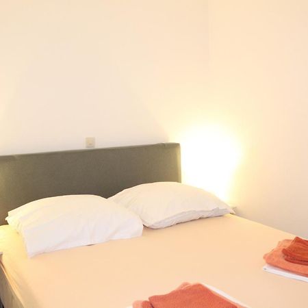 Apartment Bajuti 普利莫顿 外观 照片