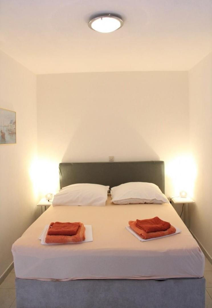 Apartment Bajuti 普利莫顿 外观 照片