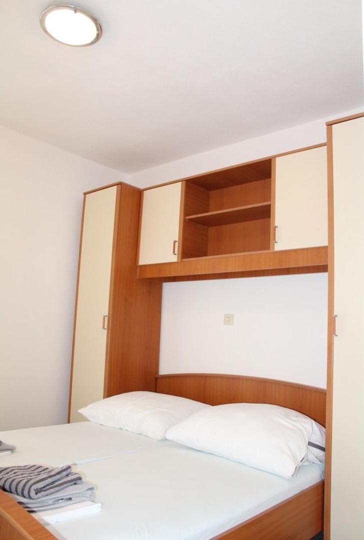 Apartment Bajuti 普利莫顿 外观 照片